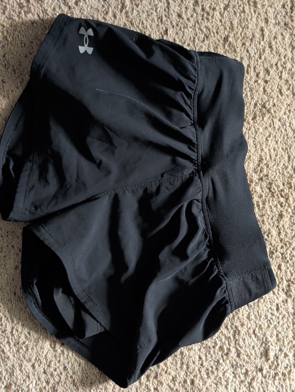 Under Armour Black Women's Sporty Mesh-Lined Training Shorts